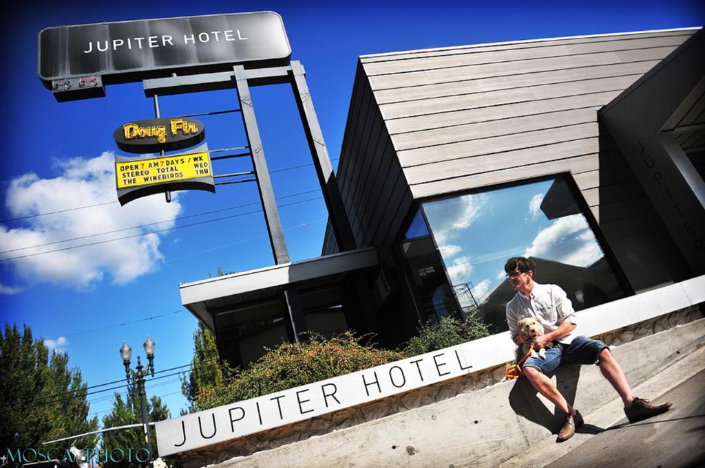 פורטלנד Jupiter Hotel מראה חיצוני תמונה